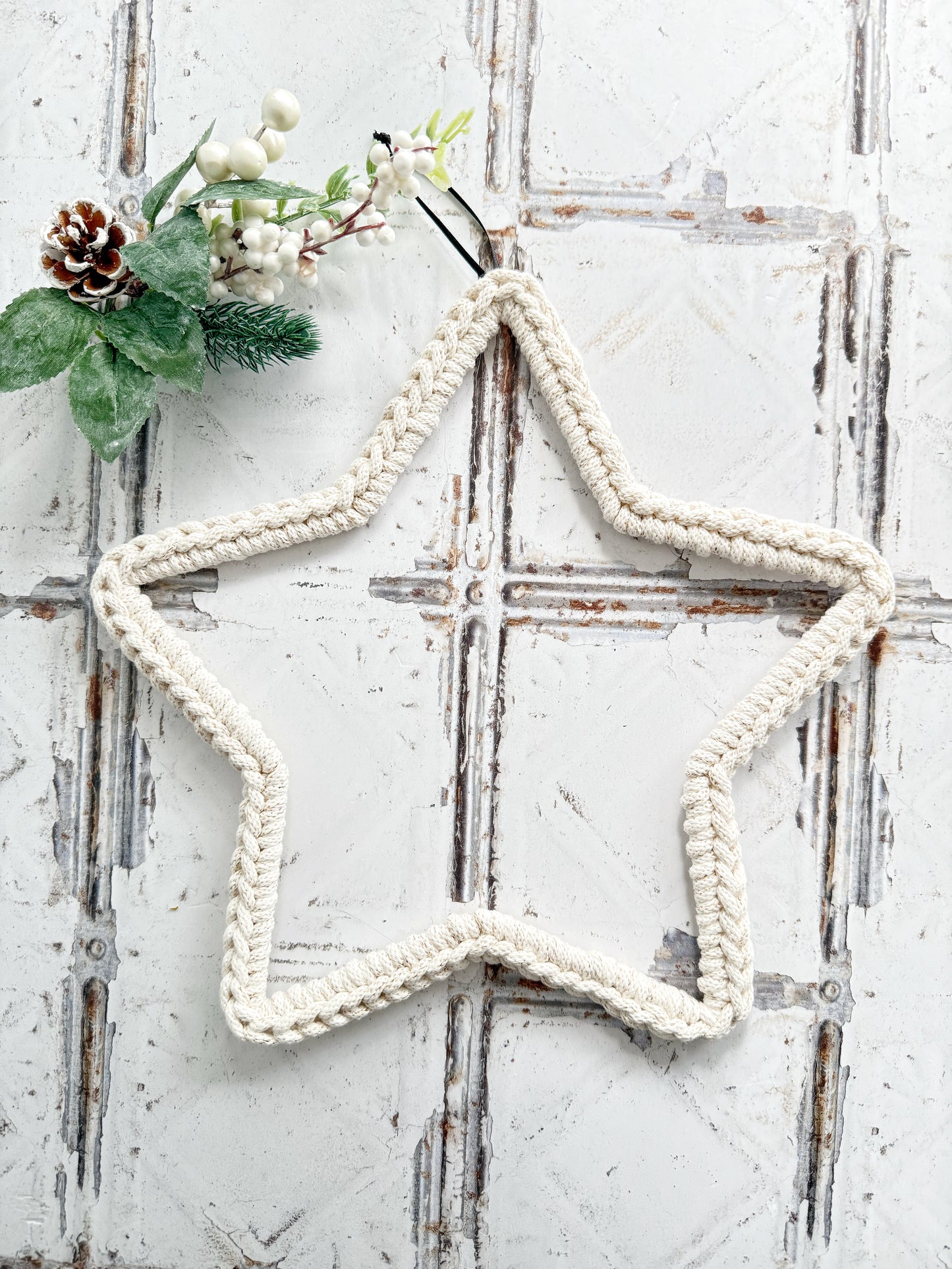 Crochet Star Hanging Decoration | Tink and Reu