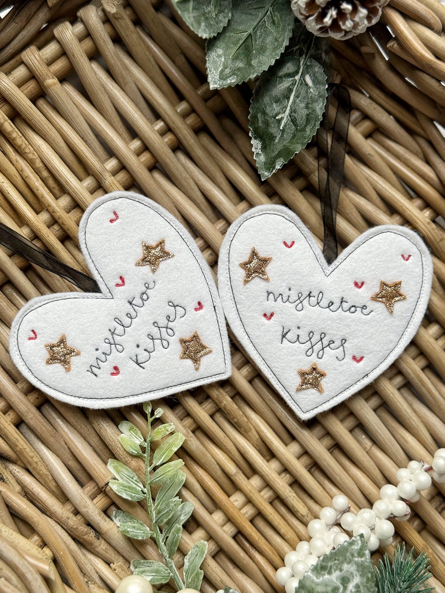 Festive Felt Heart Decoration | Tink and Reu