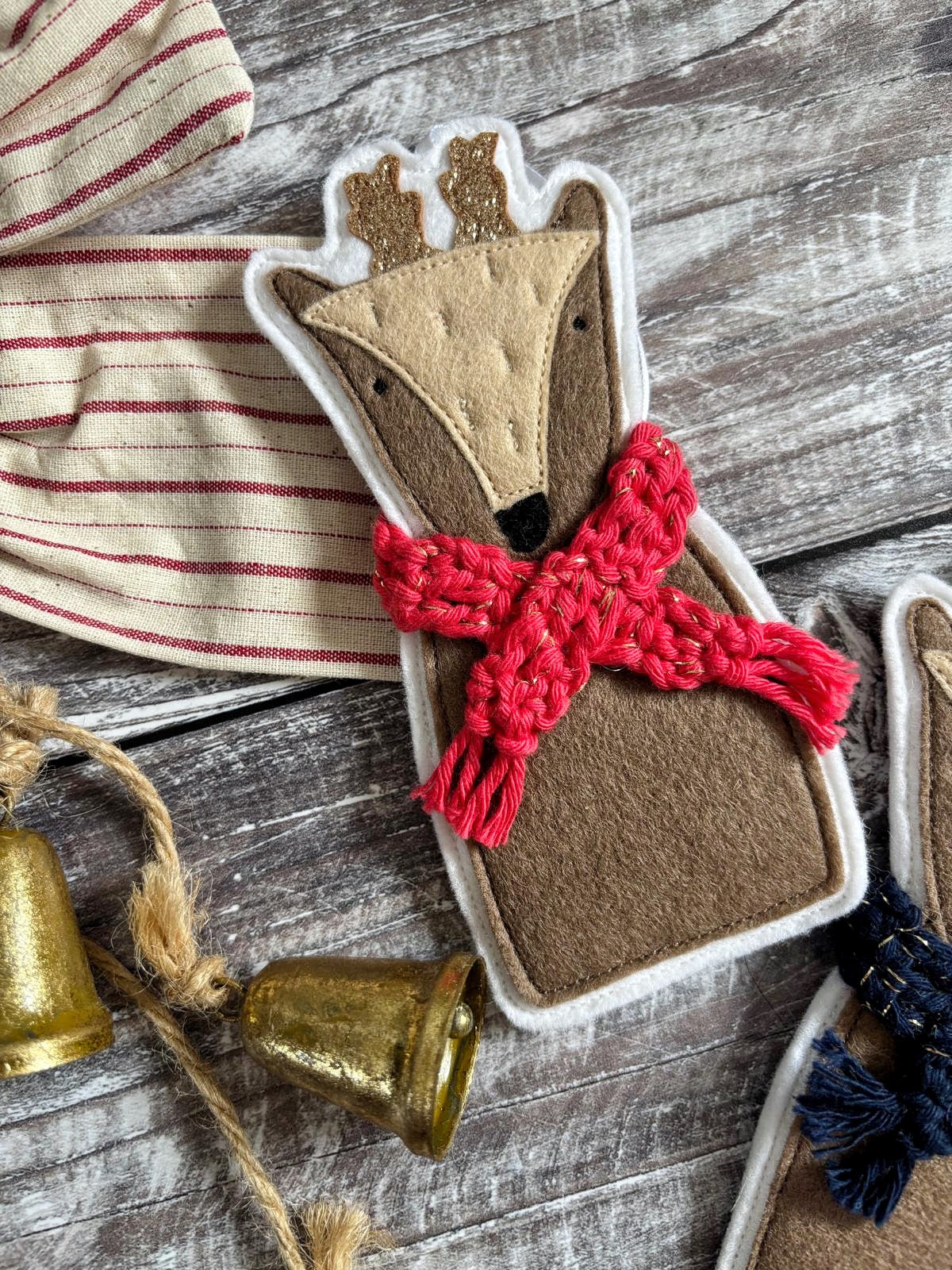 Festive Reindeer Christmas Tree Decoration 