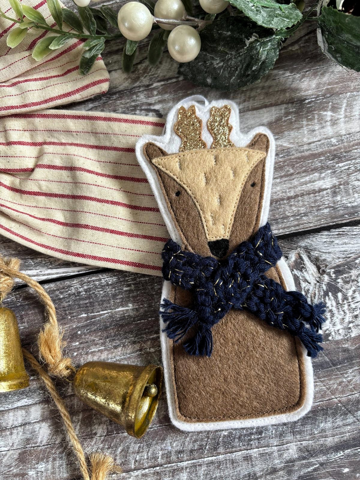 Festive Reindeer Christmas Tree Decoration 