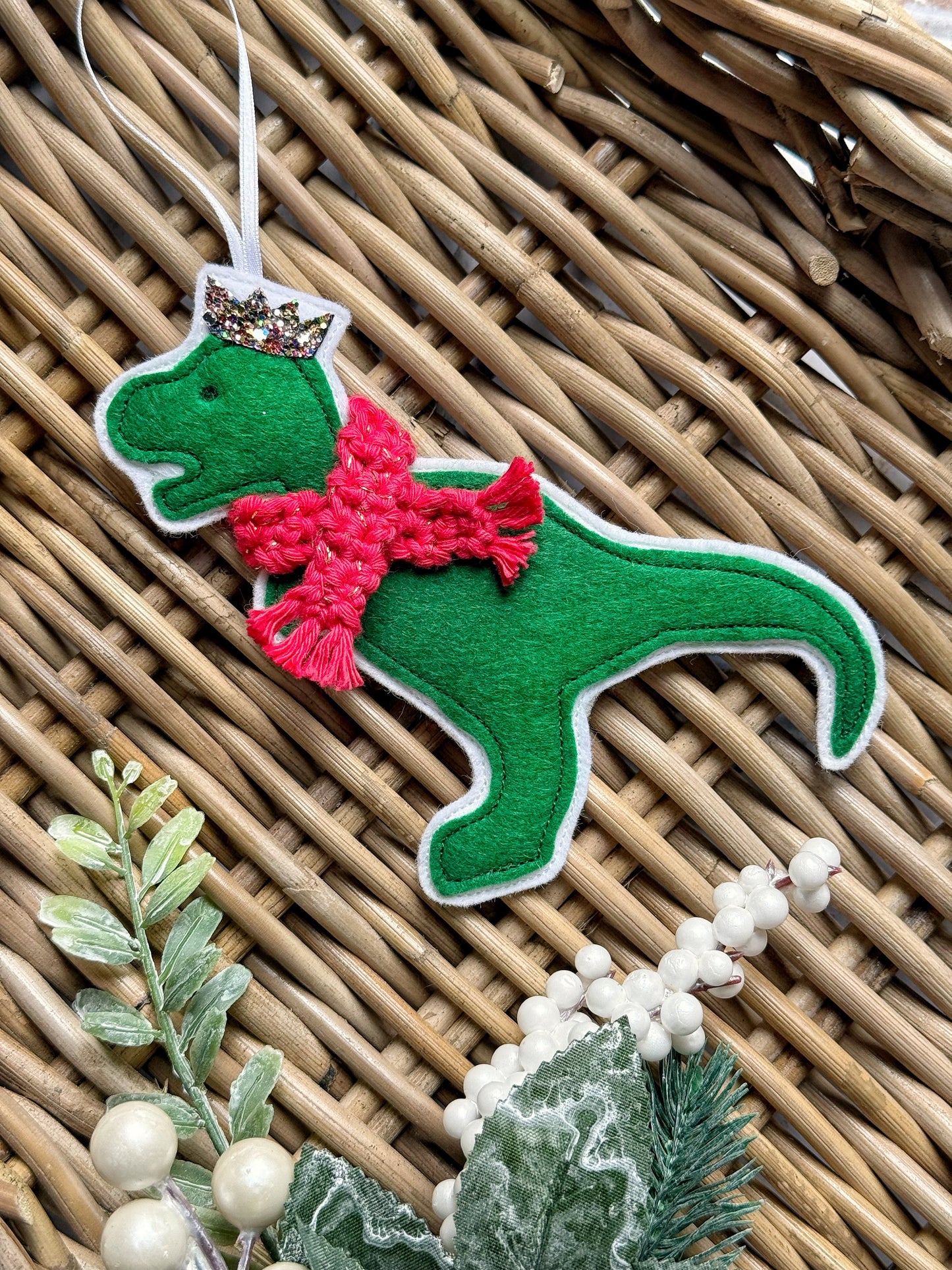 Christmas T-Rex Decoration | Tink and Reu