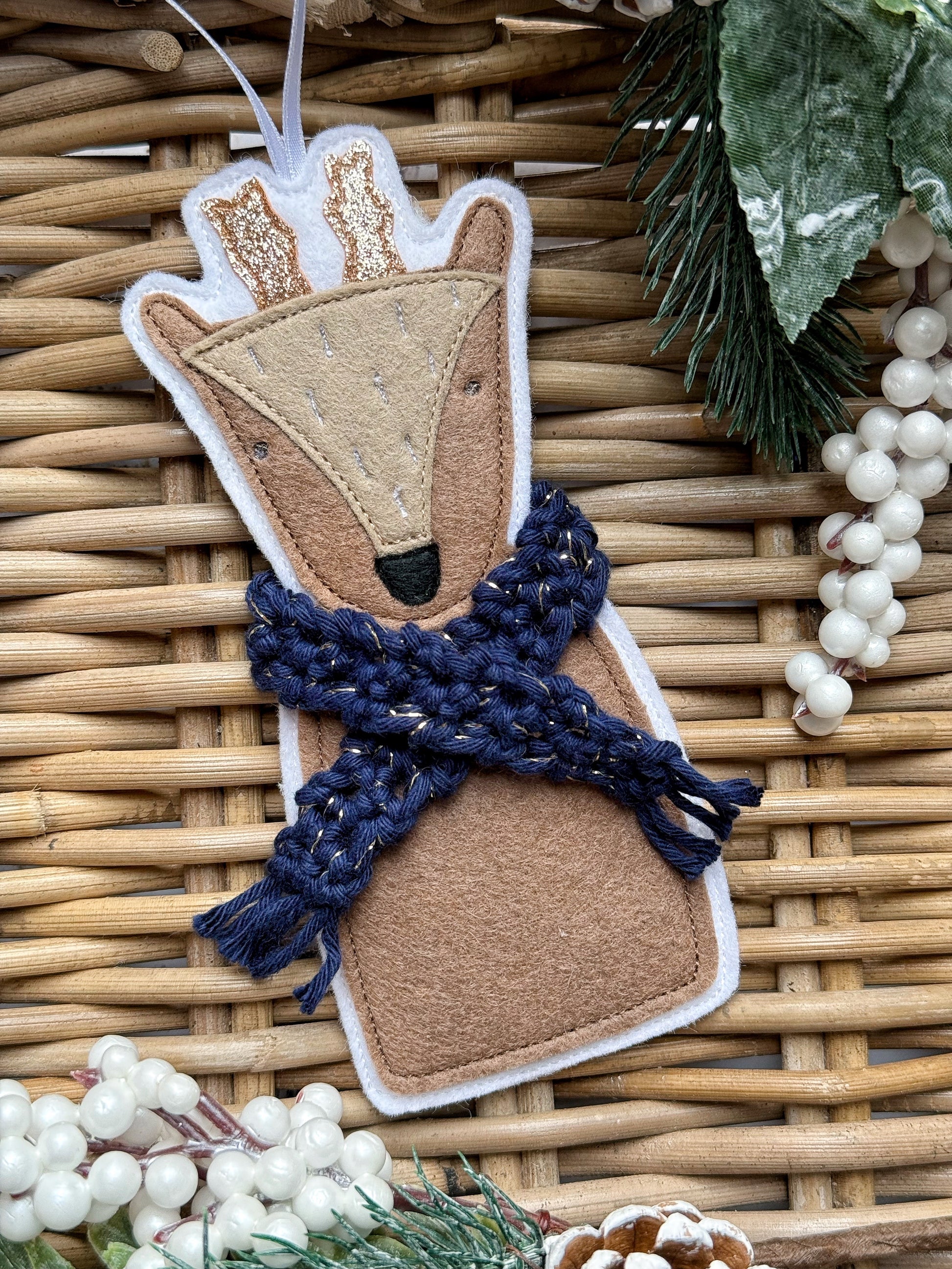 Christmas Reindeer Decoration | Tink and Reu
