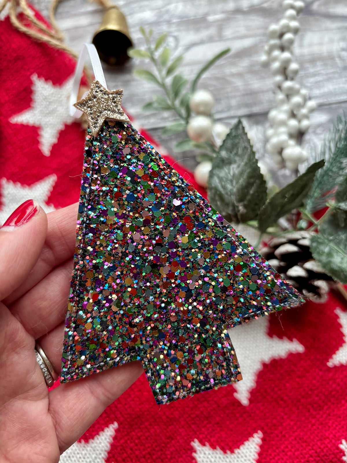Glitter Christmas Tree With Star Decoration 