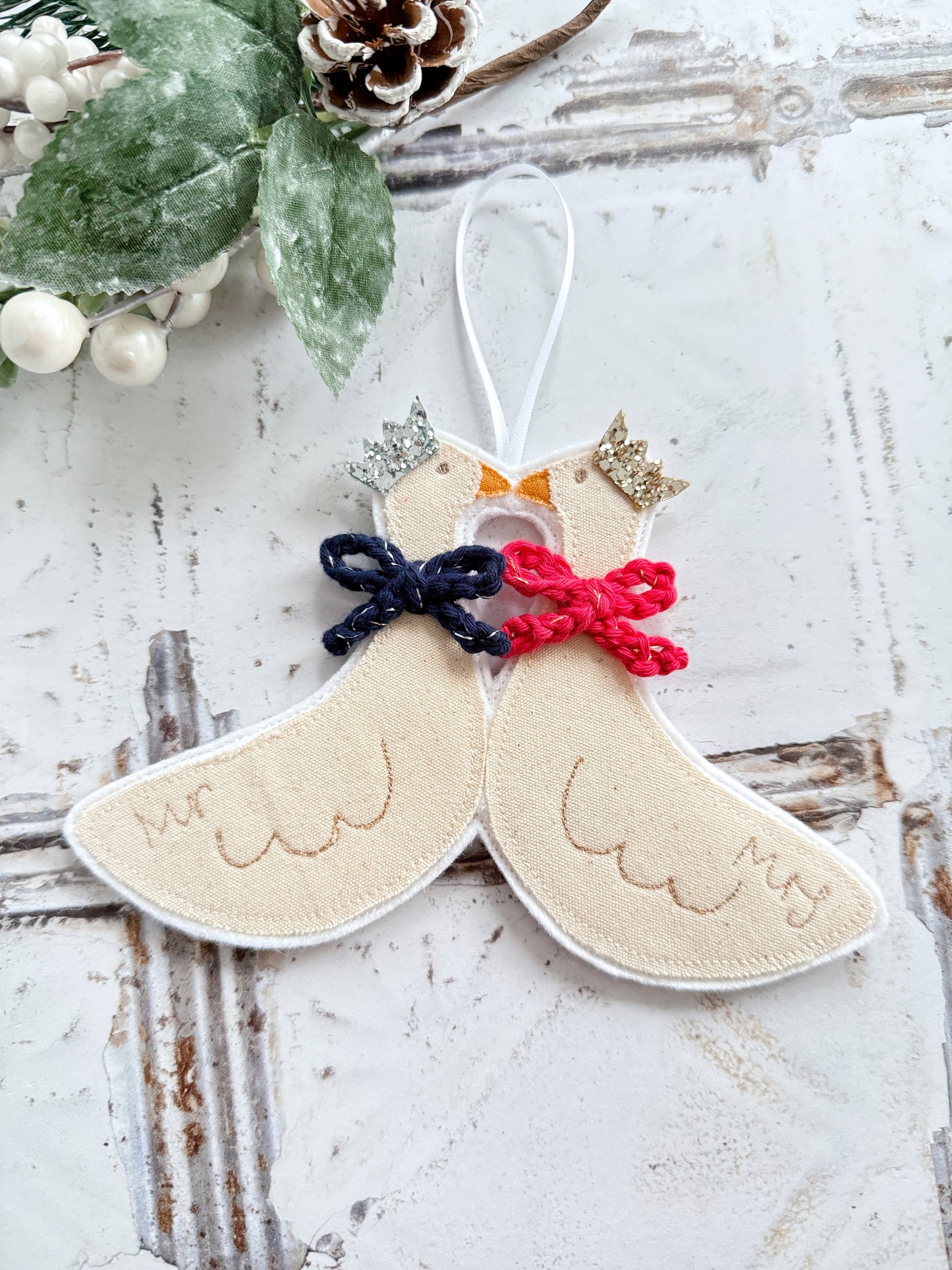 Mr & Mrs Goose Christmas Decoration | Tonk and Reu